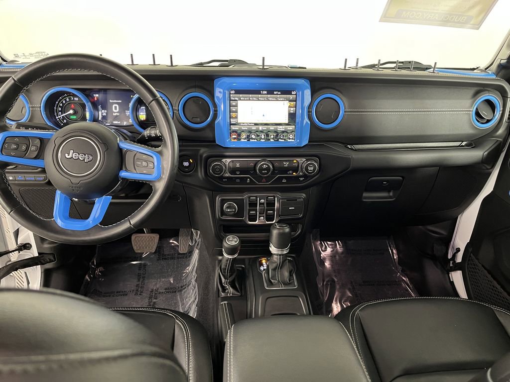 Used 2022 Jeep Wrangler Unlimited Sahara image 18