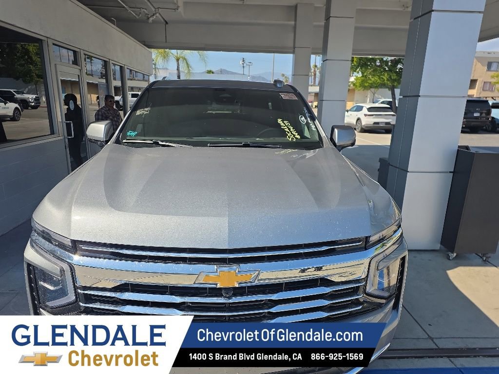 Used 2025 Chevrolet Tahoe LT AWD/4WD image 10