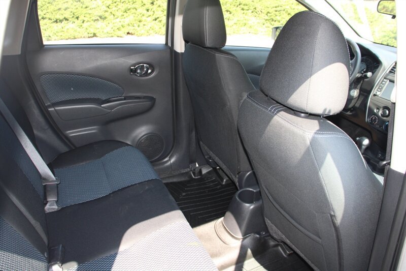 Used 2019 Nissan Versa Note SV FWD image 6