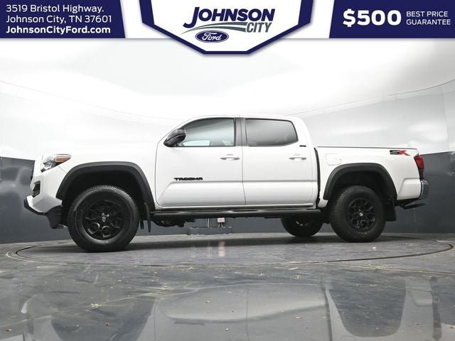 Used 2023 Toyota Tacoma SR5 AWD/4WD image 42