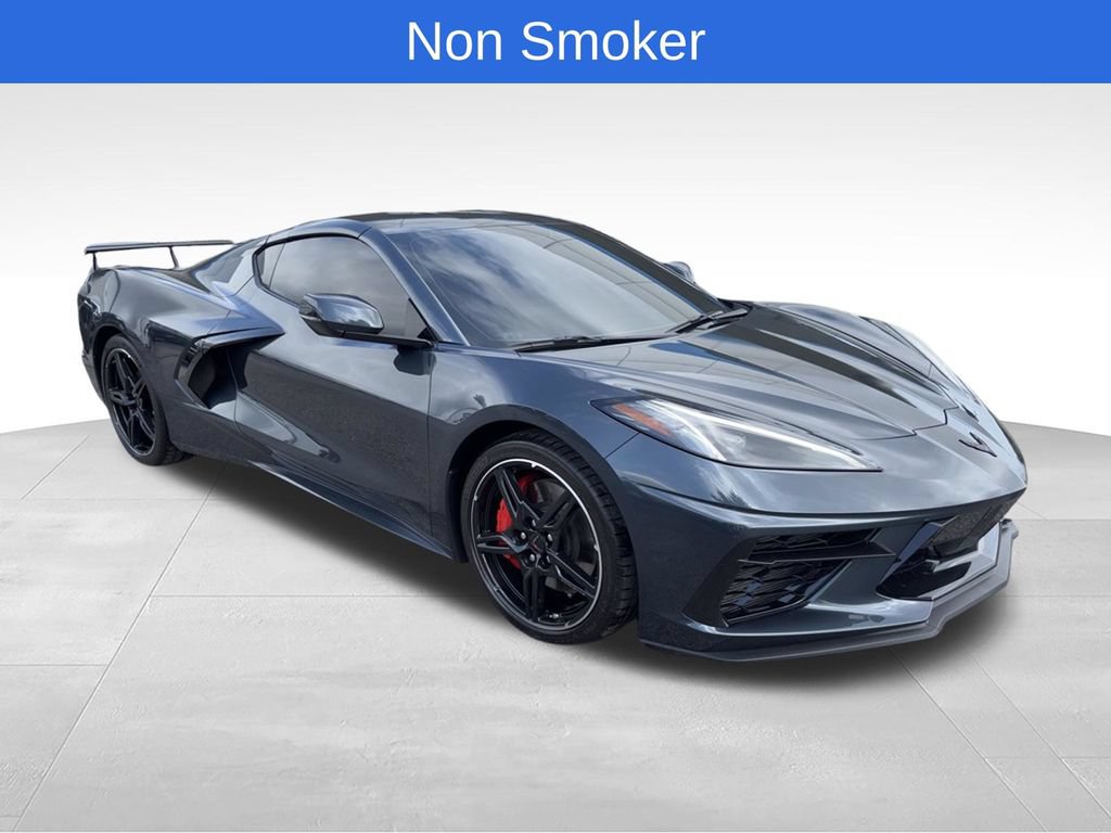 Used 2021 Chevrolet Corvette Stingray Premium Cpe w/ Z51 Performance Package RWD image 9