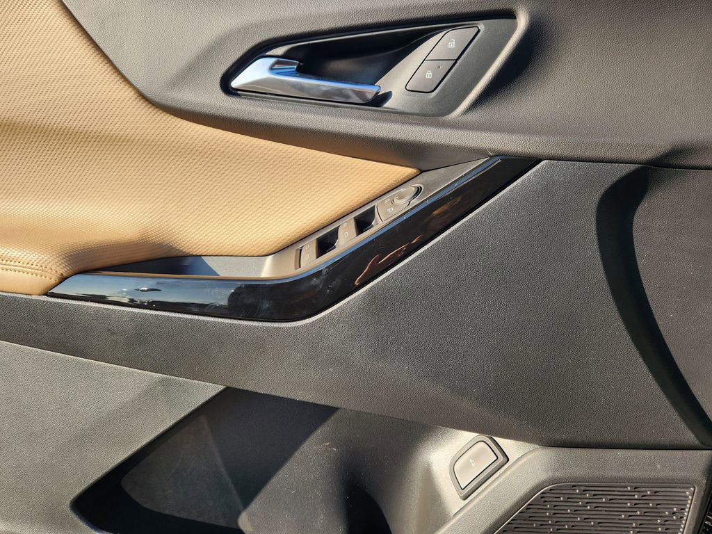 New 2026 Chevrolet Equinox ACTIV image 24