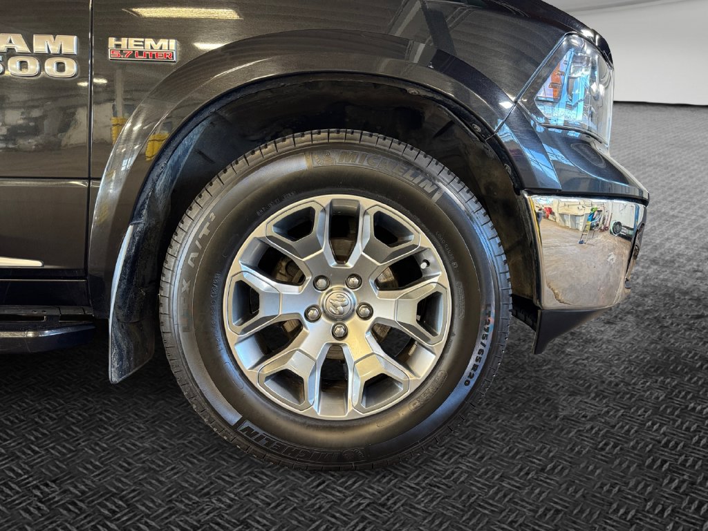 Used 2018 RAM 1500 Limited AWD/4WD image 11