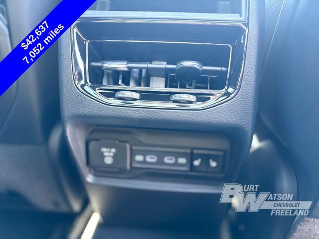 Used 2026 Jeep Grand Cherokee Limited w/ Limited Altitude Package AWD/4WD image 26