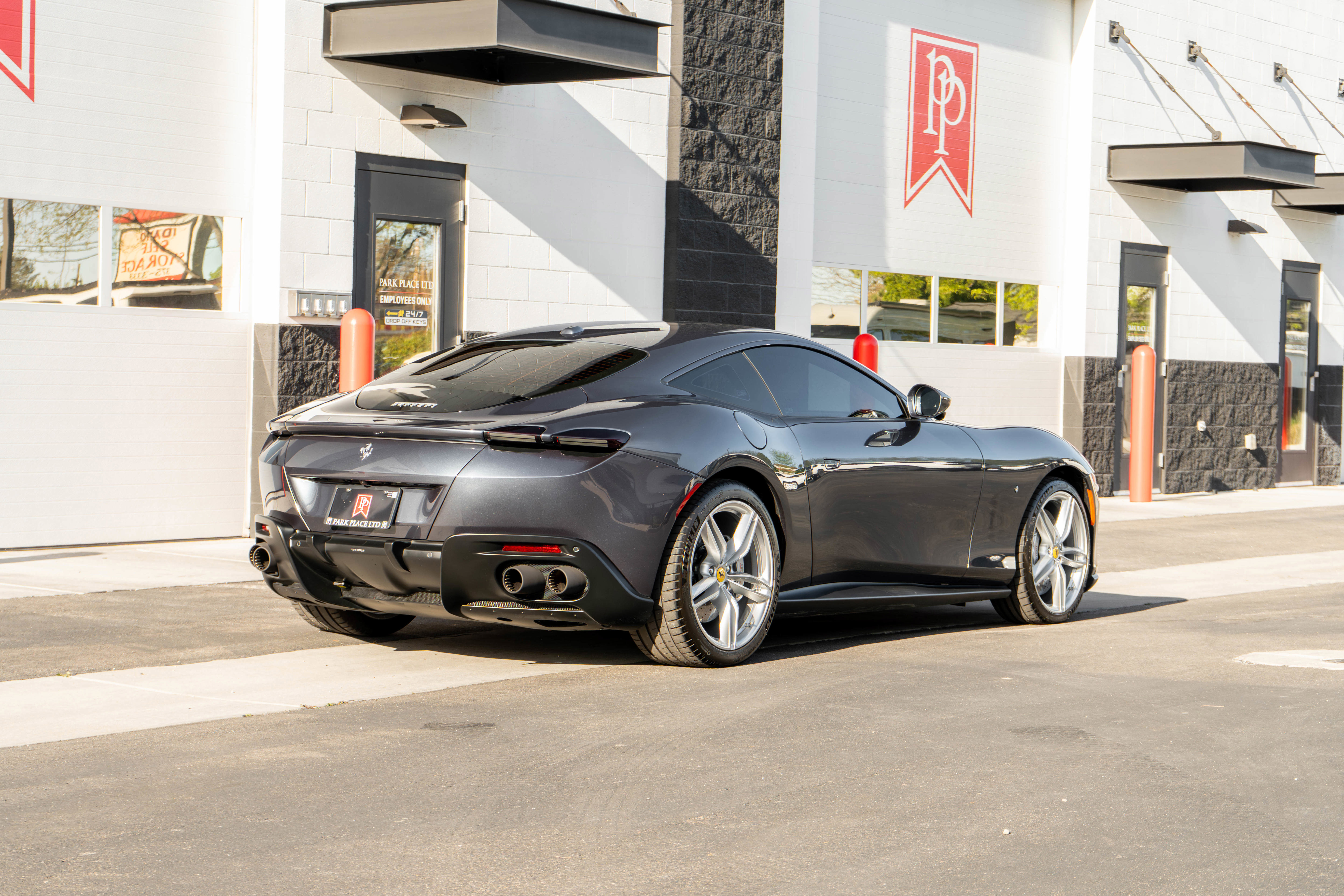 Used 2021 Ferrari Roma image 41