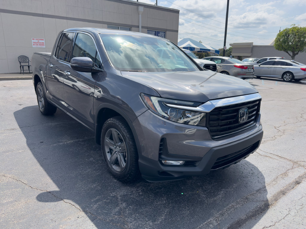 Used 2023 Honda Ridgeline RTL-E image 3