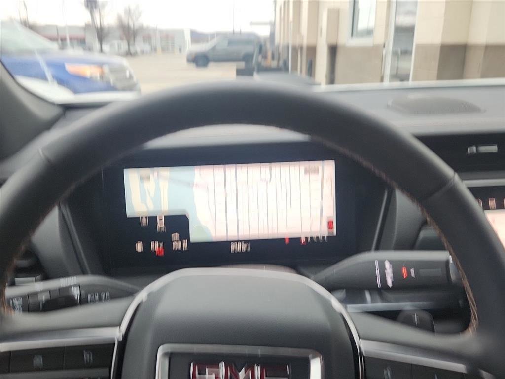 Used 2026 GMC Terrain AT4 w/ Convenience Package III image 26