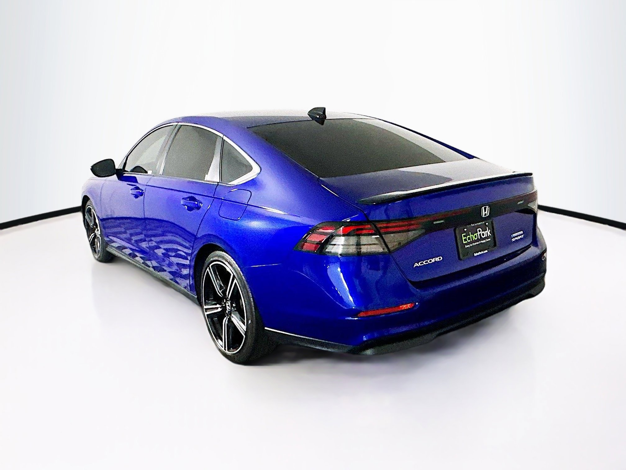 Used 2024 Honda Accord Sport image 5