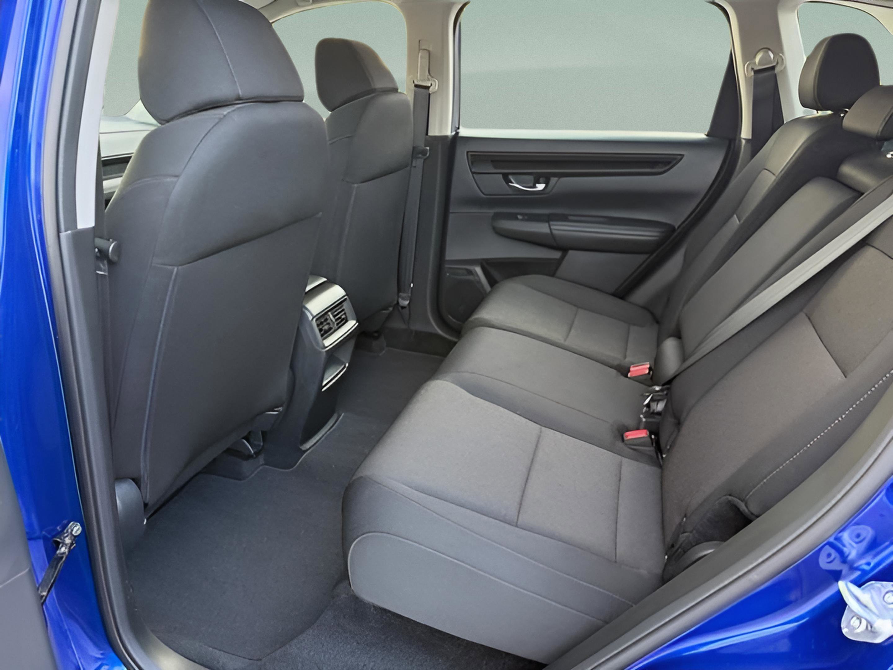 Used 2023 Honda CR-V LX image 25