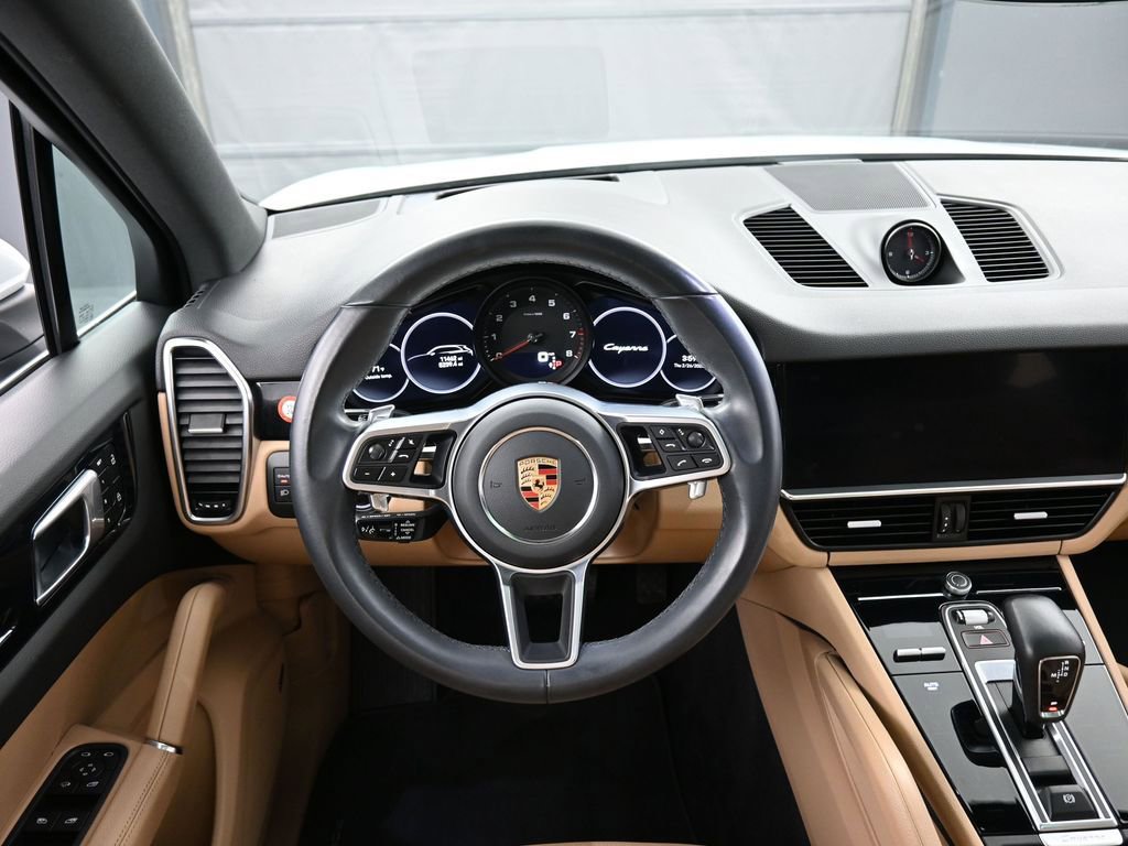Certified 2023 Porsche Cayenne image 18