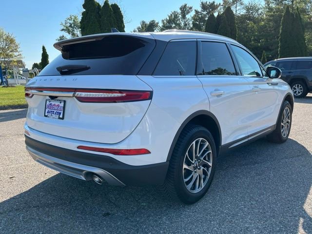 Used 2022 Lincoln Corsair AWD w/ Equipment Group 101A image 6