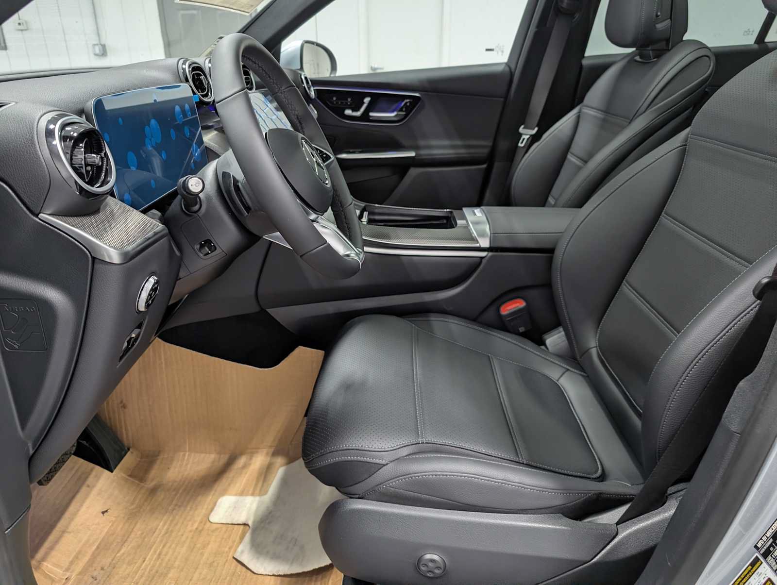 New 2026 Mercedes-Benz GLC 300 4MATIC image 4