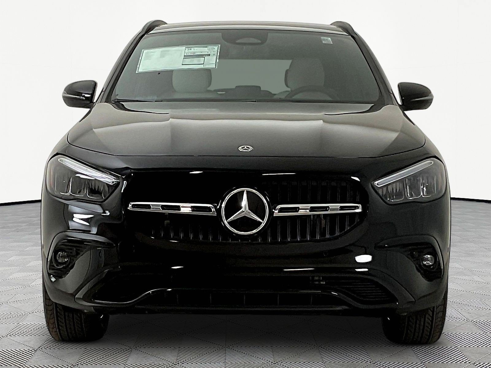 New 2026 Mercedes-Benz GLA 250 4MATIC video 2