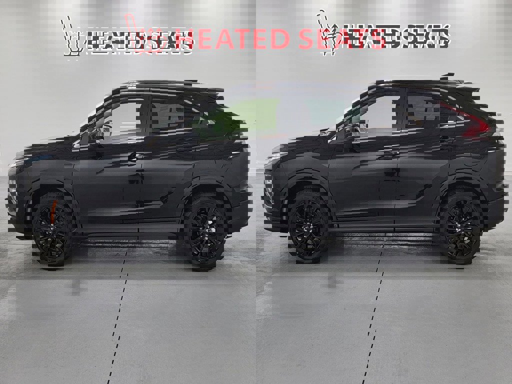 Used 2024 Mitsubishi Eclipse Cross LE image 6
