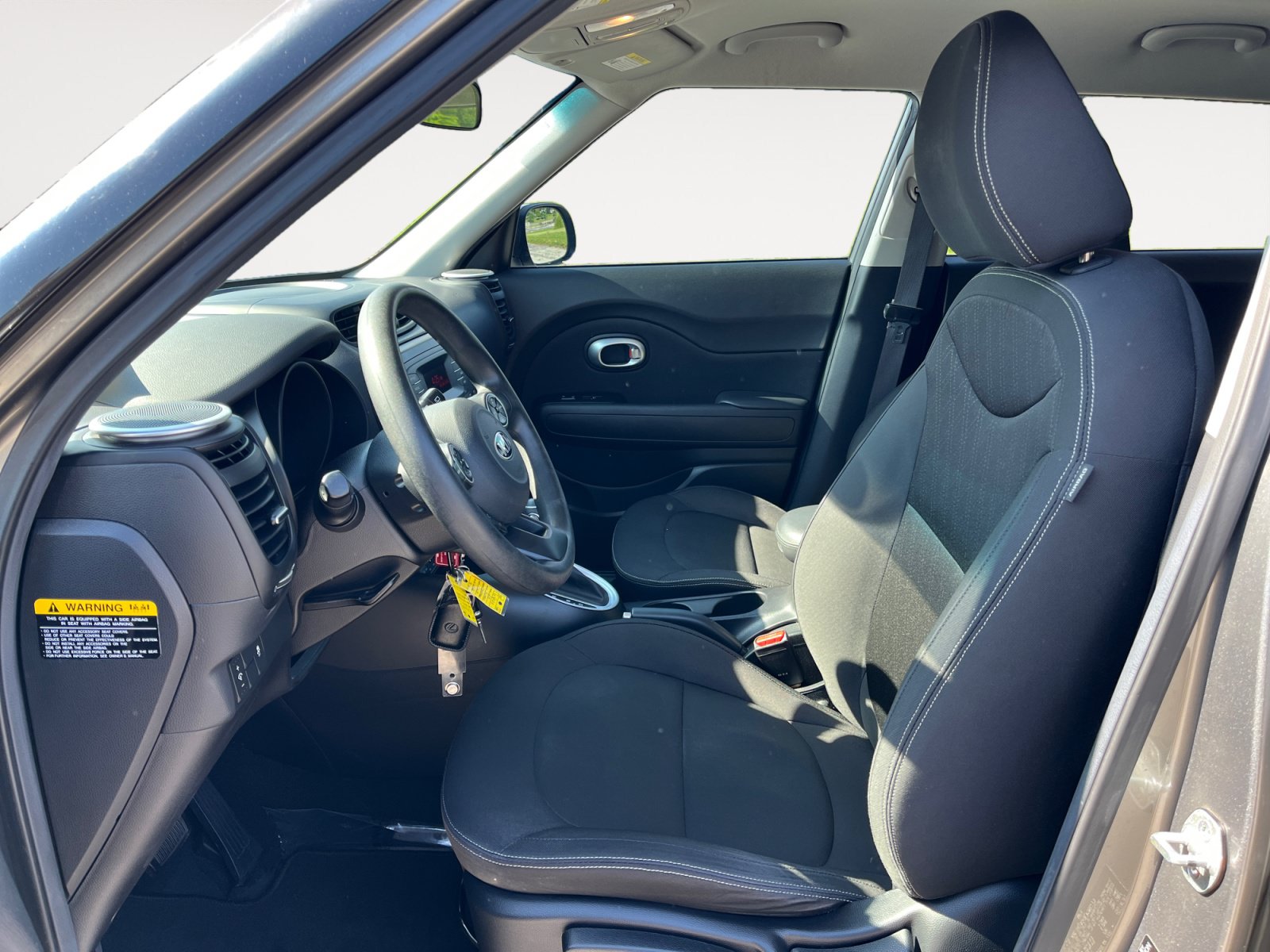 Used 2014 Kia Soul FWD image 9
