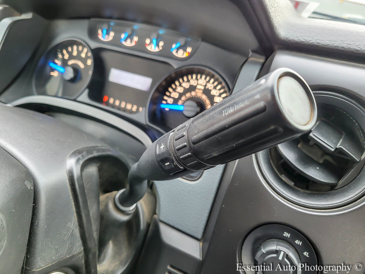 Used 2014 Ford F150 XL w/ Equipment Group 101A Mid AWD/4WD image 17