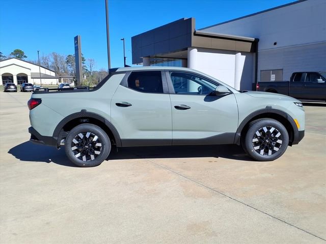 New 2026 Hyundai Santa Cruz SE FWD image 2