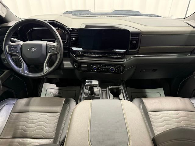 Used 2023 Chevrolet Silverado 1500 ZR2 w/ ZR2 Bison Edition image 4