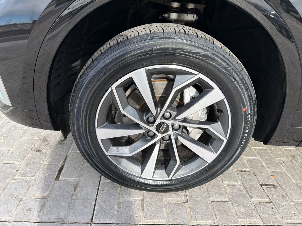 Used 2023 Audi Q5 2.0T Premium Plus image 25