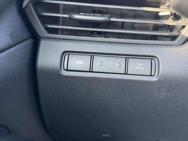 Used 2025 Nissan Altima 2.5 SV image 28