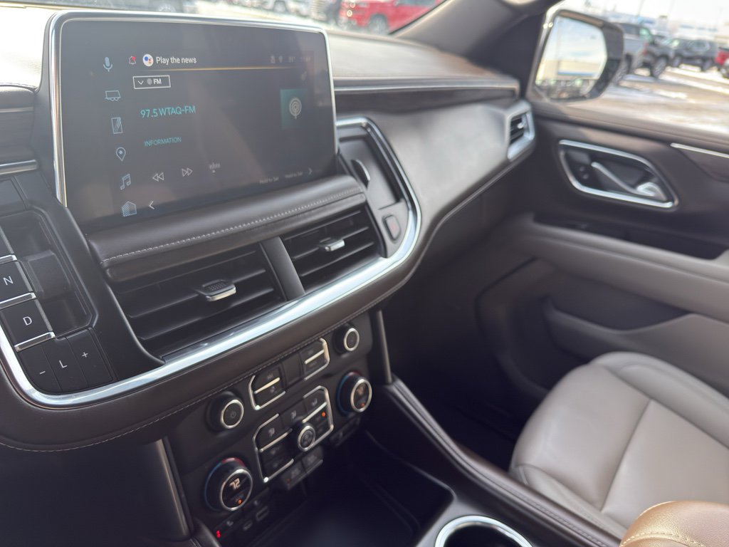 Used 2022 Chevrolet Tahoe LT w/ Luxury Package image 21