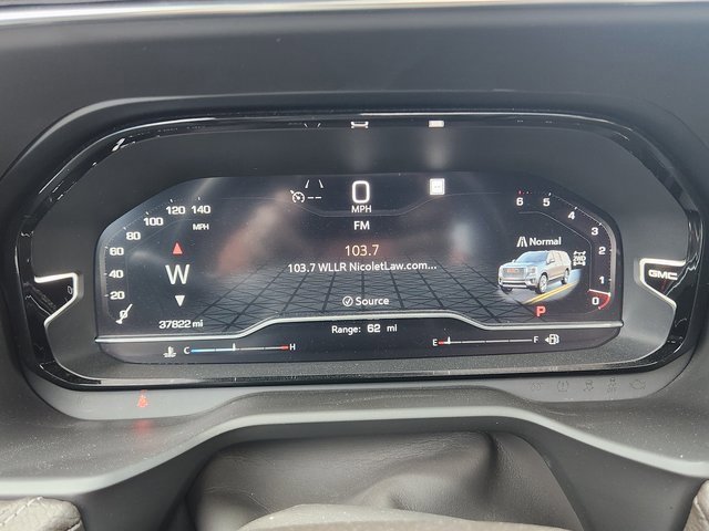 Used 2022 GMC Yukon XL Denali image 14