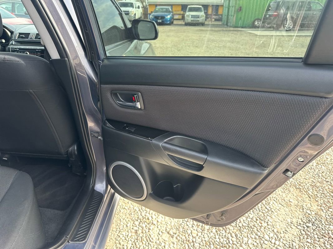 Used 2009 MAZDA MAZDA3 s Sport image 10
