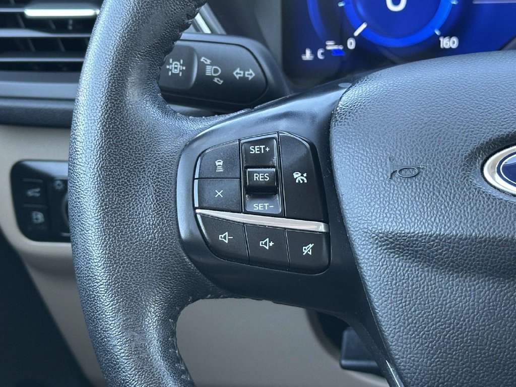 Certified 2020 Ford Escape SE Sport AWD/4WD image 24