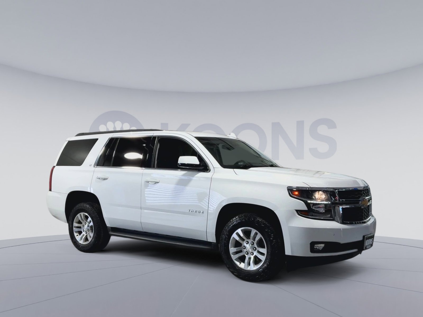 Used 2019 Chevrolet Tahoe LT AWD/4WD image 2