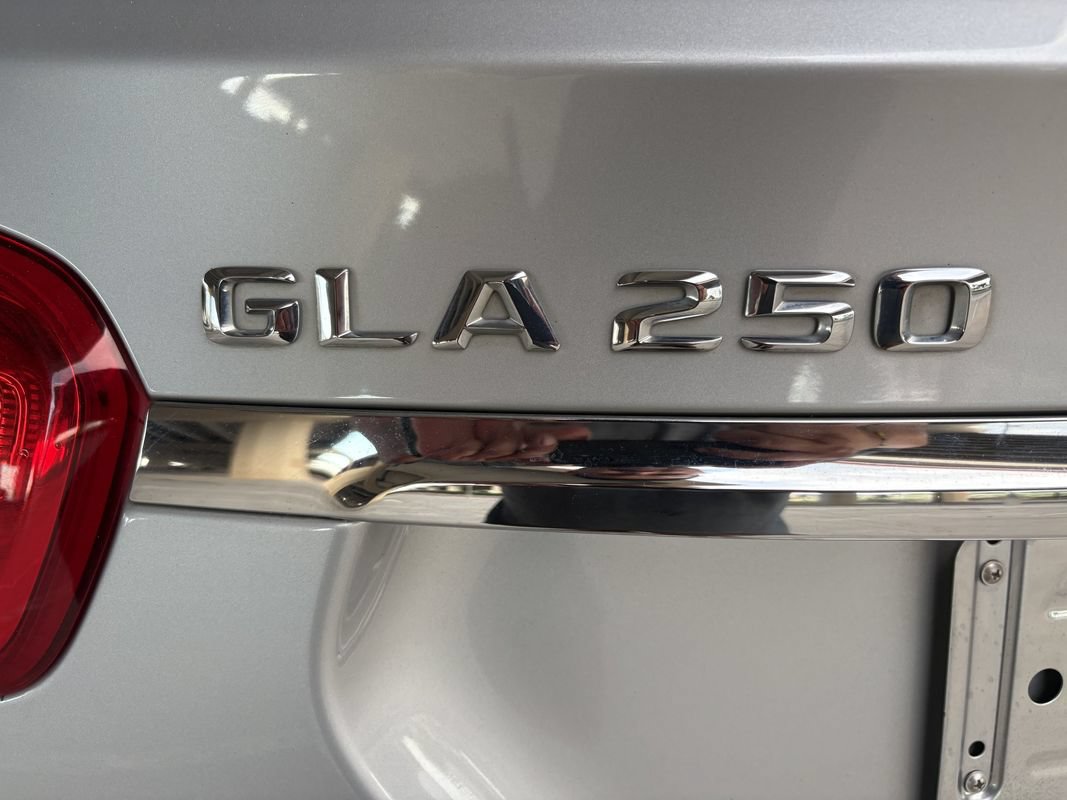 Used 2016 Mercedes-Benz GLA 250 image 34