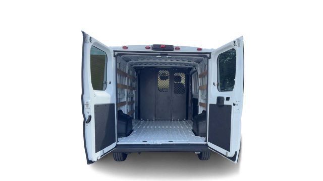 Used 2025 RAM ProMaster 2500 w/ U-Haul Equipment Group FWD image 8