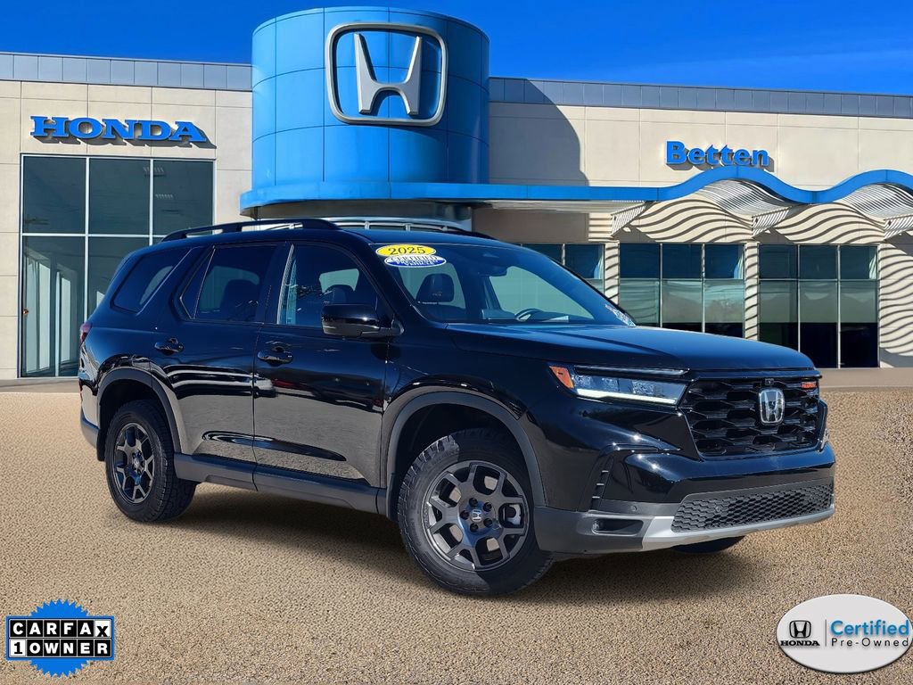 Certified 2025 Honda Pilot TrailSport