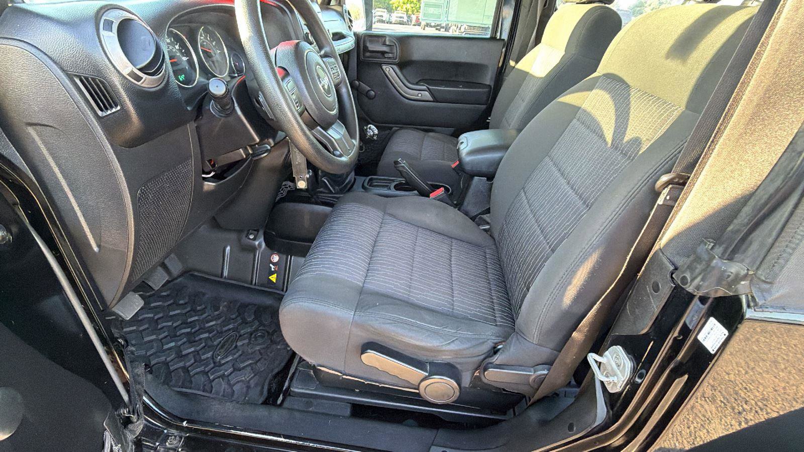 Used 2012 Jeep Wrangler Sport AWD/4WD image 13