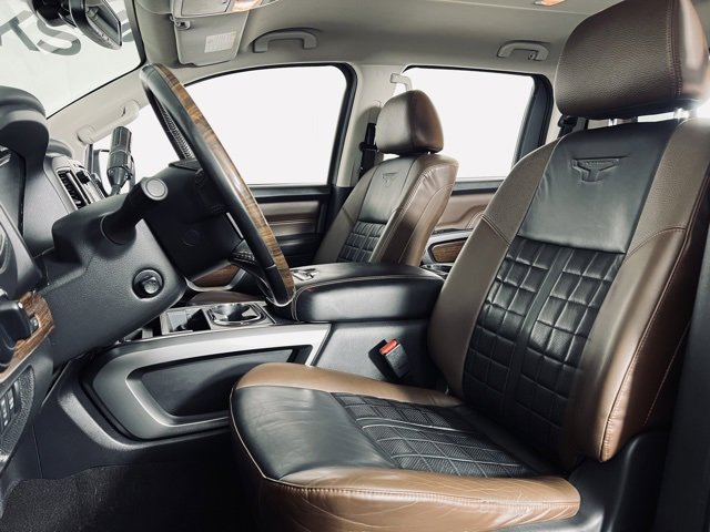 Used 2019 Nissan Titan Platinum Reserve w/ Platinum Utility Package image 10