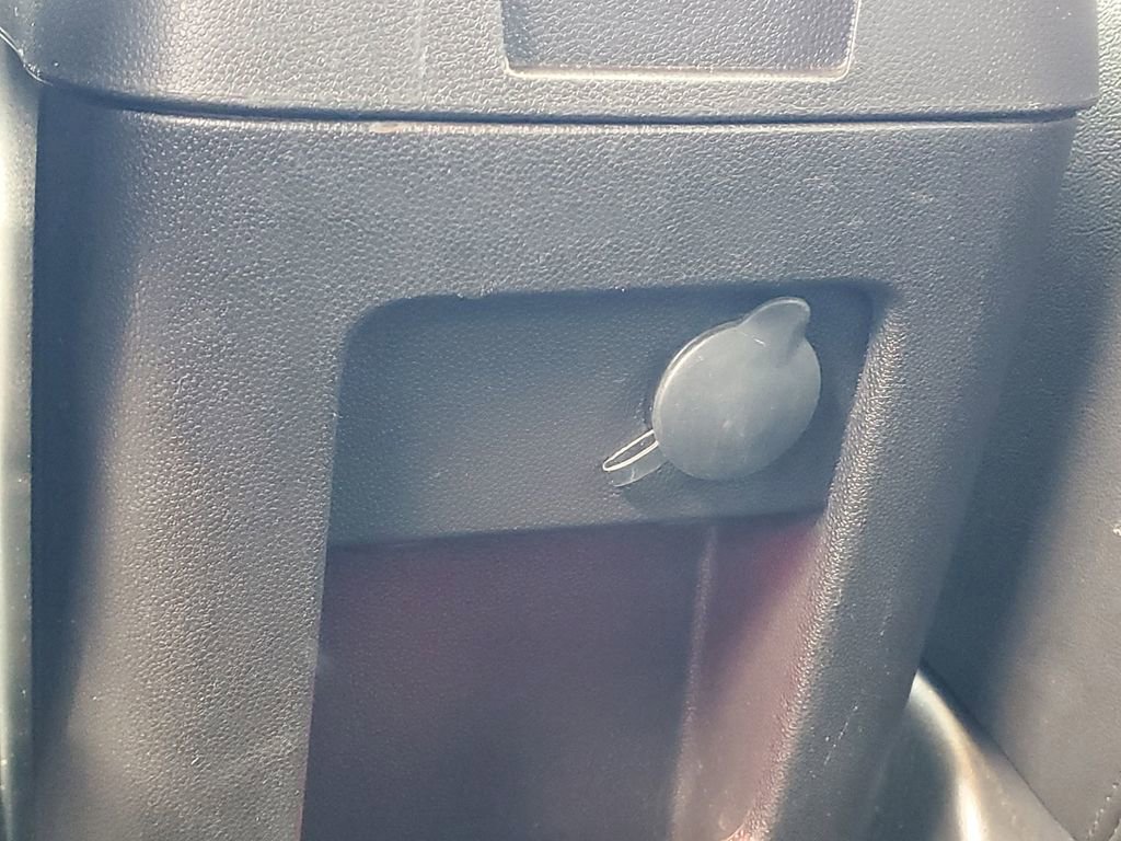 Used 2012 Ford Escape Limited w/ Class II Trailer Towing Pkg AWD/4WD image 13