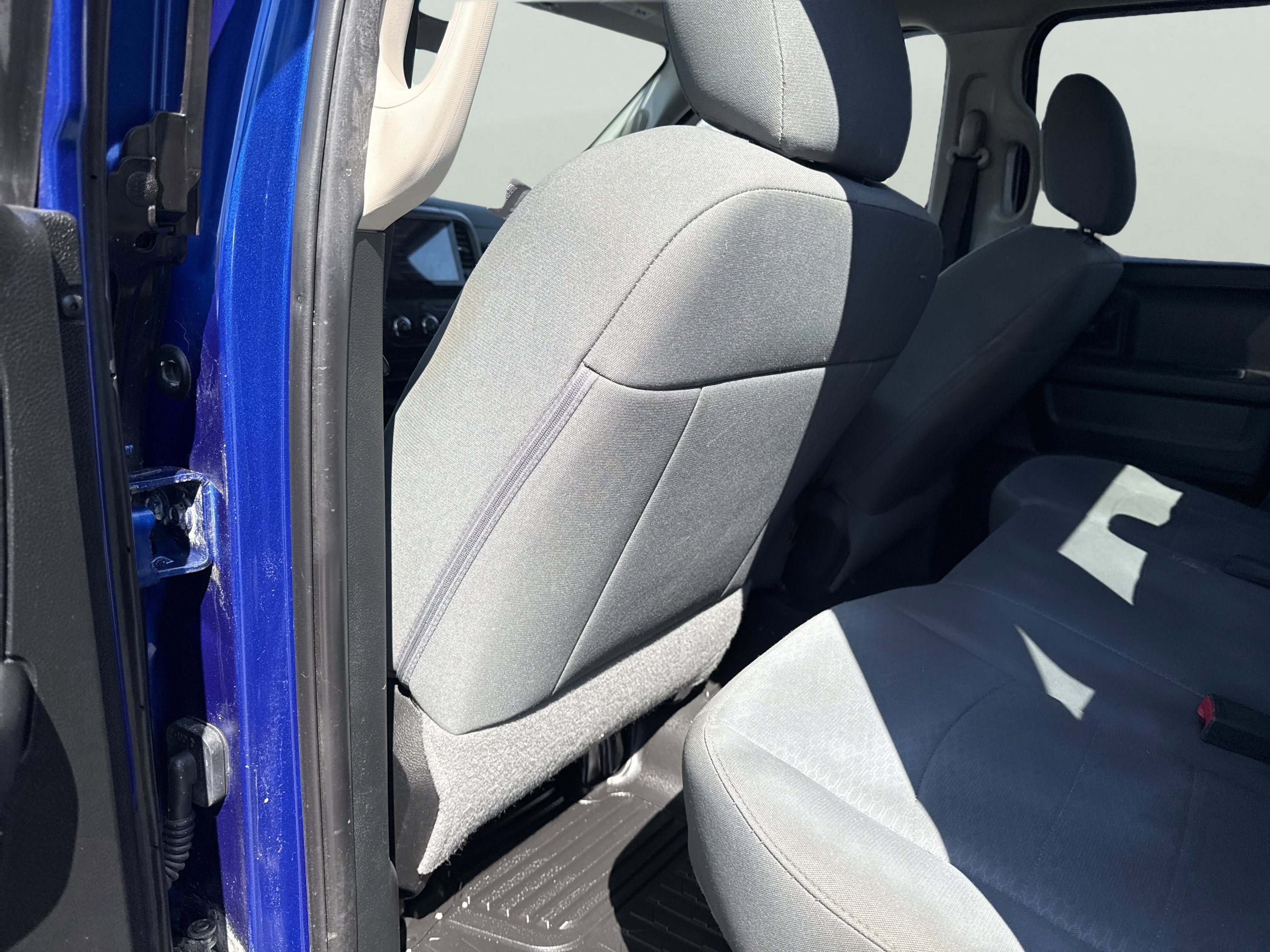 Used 2018 RAM 1500 Express w/ Express Value Package AWD/4WD image 9
