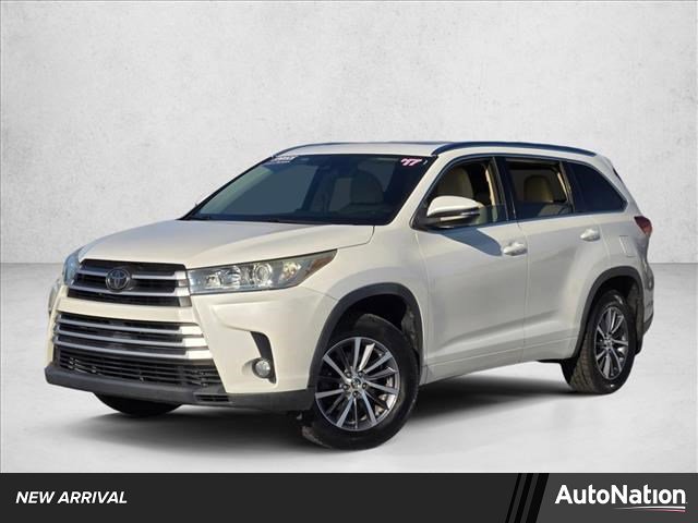 Used 2017 Toyota Highlander XLE