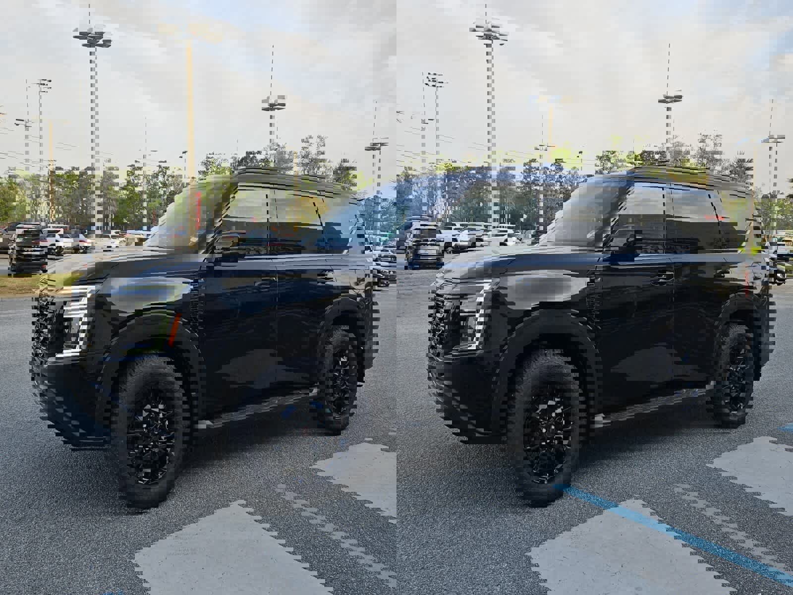 New 2026 Nissan Armada PRO-4X w/ Captain's Chari Seat Package image 2