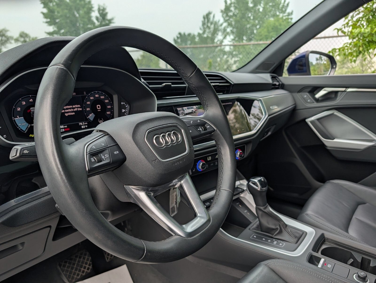 Used 2025 Audi Q3 2.0T Premium AWD/4WD image 23