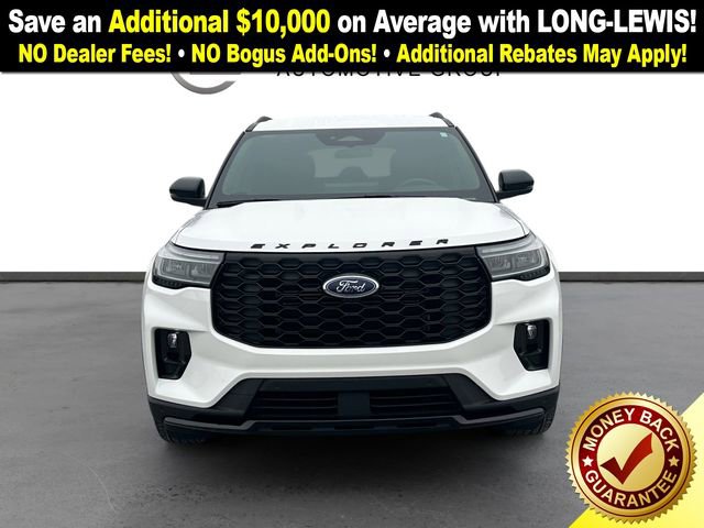 Used 2025 Ford Explorer ST-Line image 11