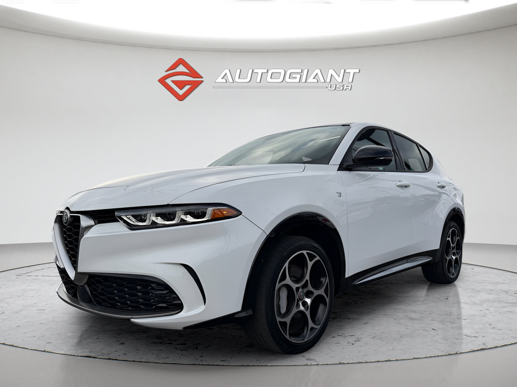 Used 2024 Alfa Romeo Tonale Ti AWD/4WD image 14