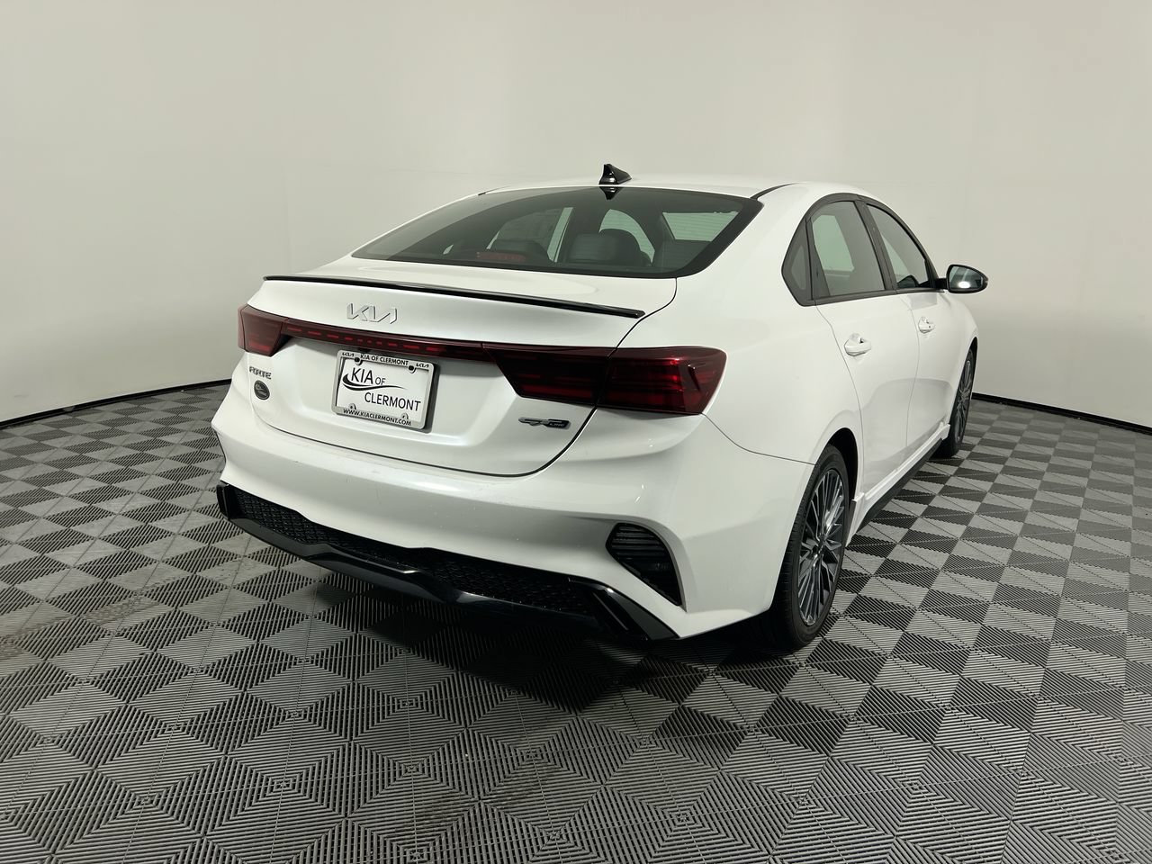Certified 2024 Kia Forte GT-Line FWD image 3