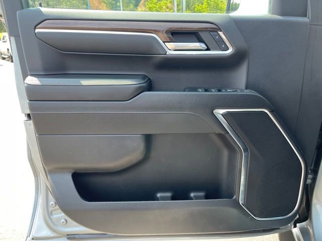 Used 2024 Chevrolet Silverado 1500 LT w/ Z71 Off-Road Package image 16