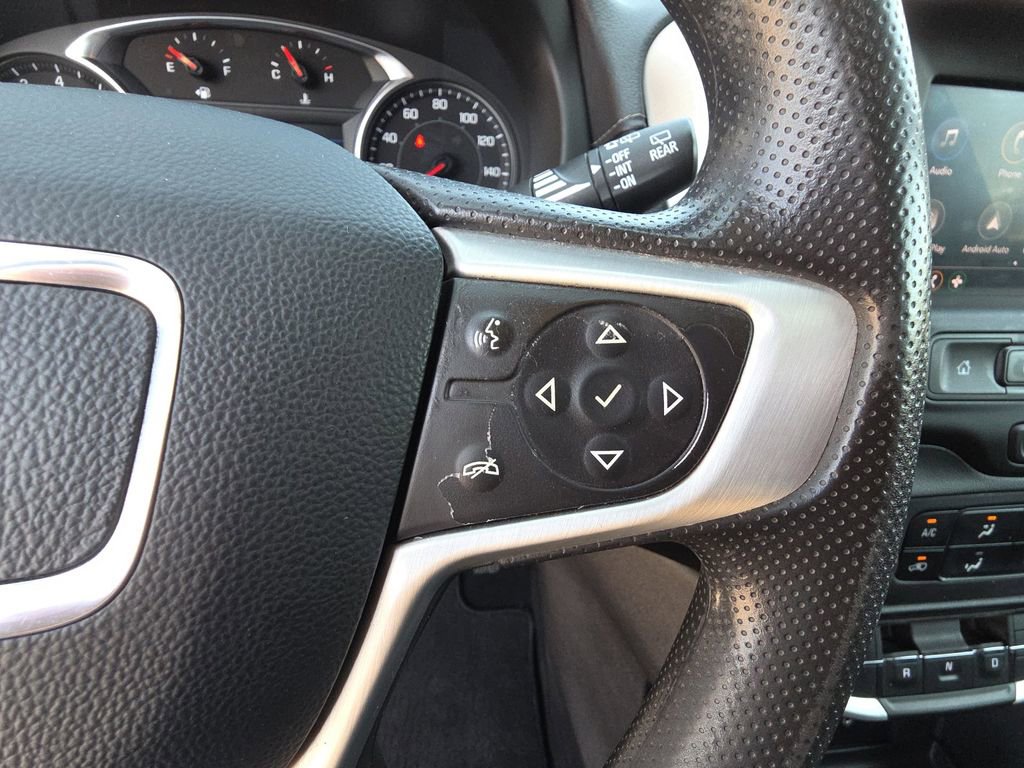 Used 2023 GMC Terrain SLE image 19