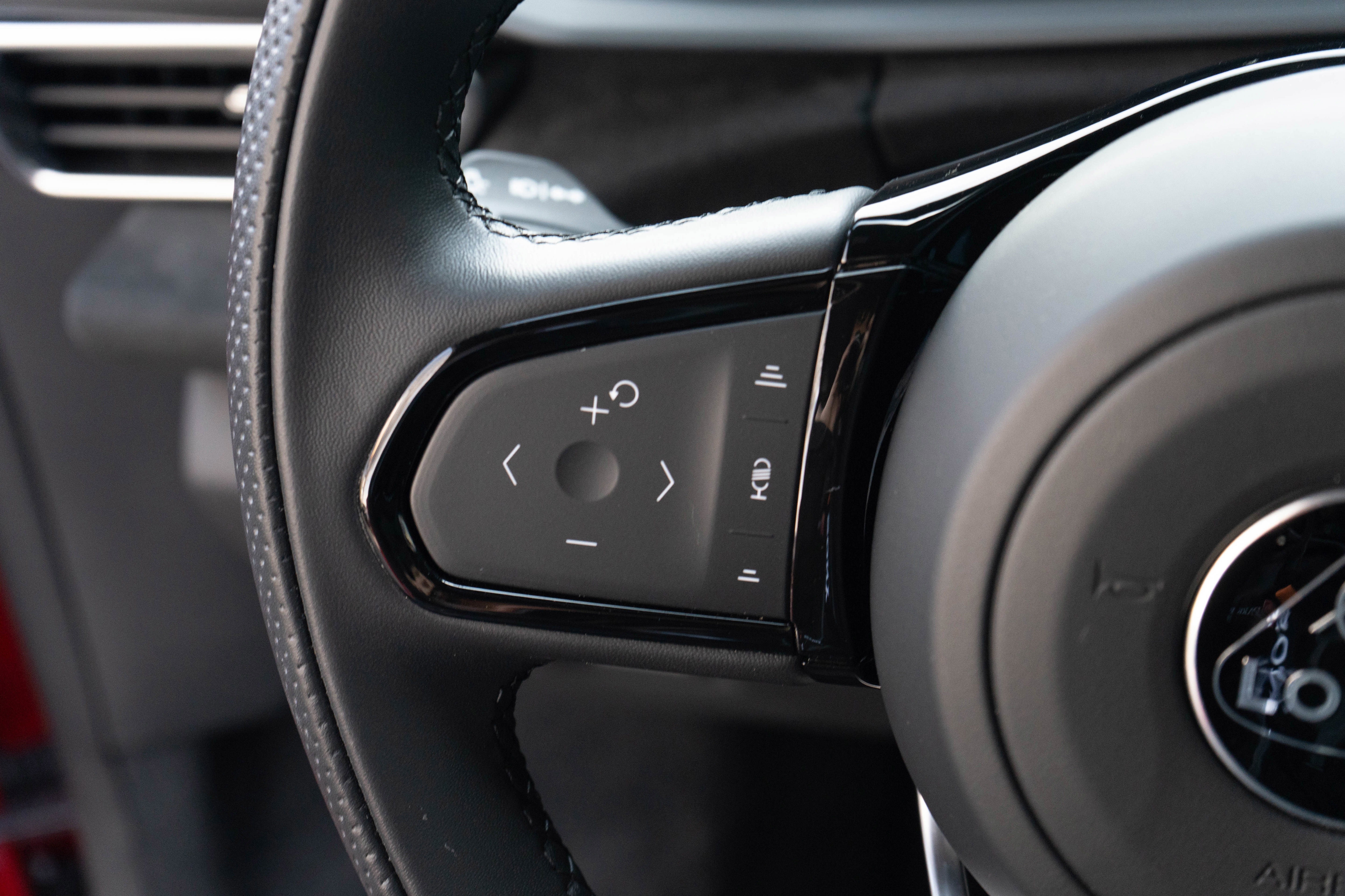 Used 2025 Lotus Emira image 26