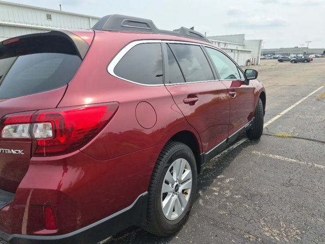 Used 2015 Subaru Outback 2.5i Premium AWD/4WD image 7