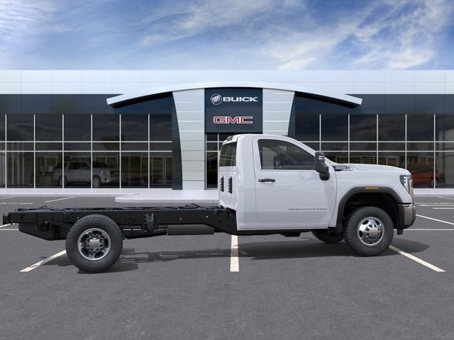 New 2026 GMC Sierra 3500 Pro w/ Snow Plow Prep Package AWD/4WD image 5