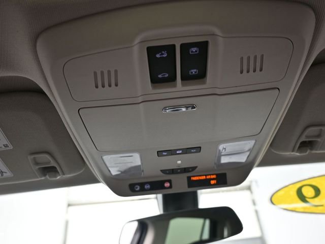 Used 2019 Buick Envision Essence w/ LPO, Active Package image 12