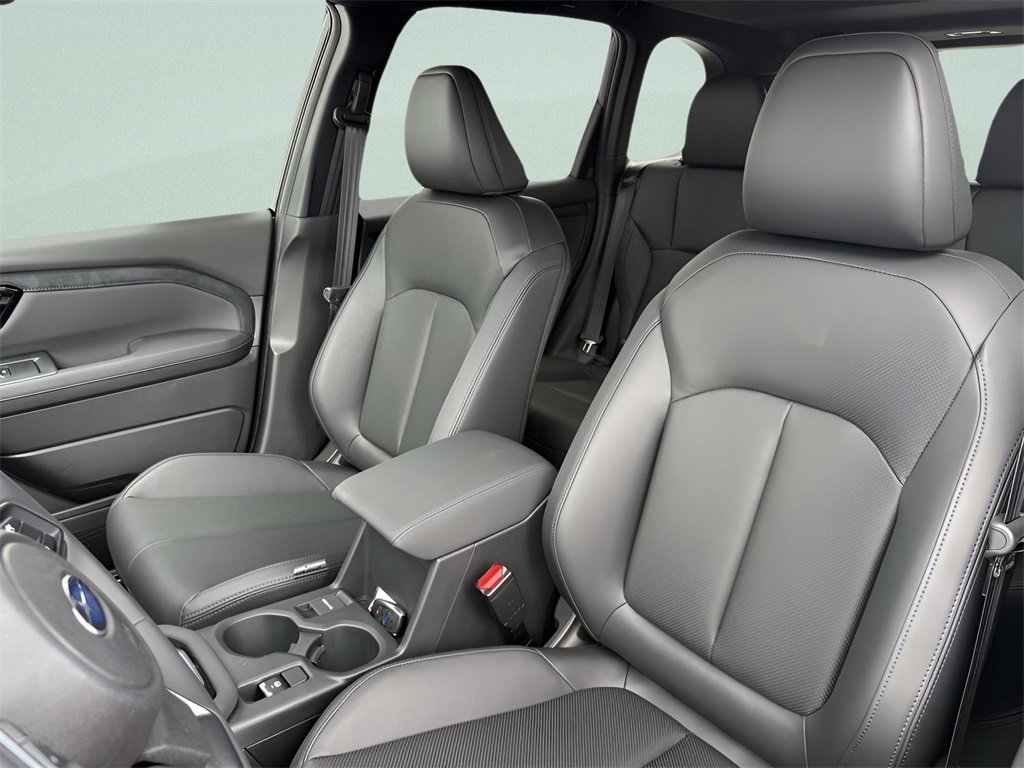 New 2025 Subaru Forester Limited image 9