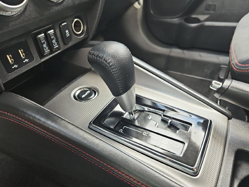 Used 2025 Mitsubishi Outlander Sport AWD image 20